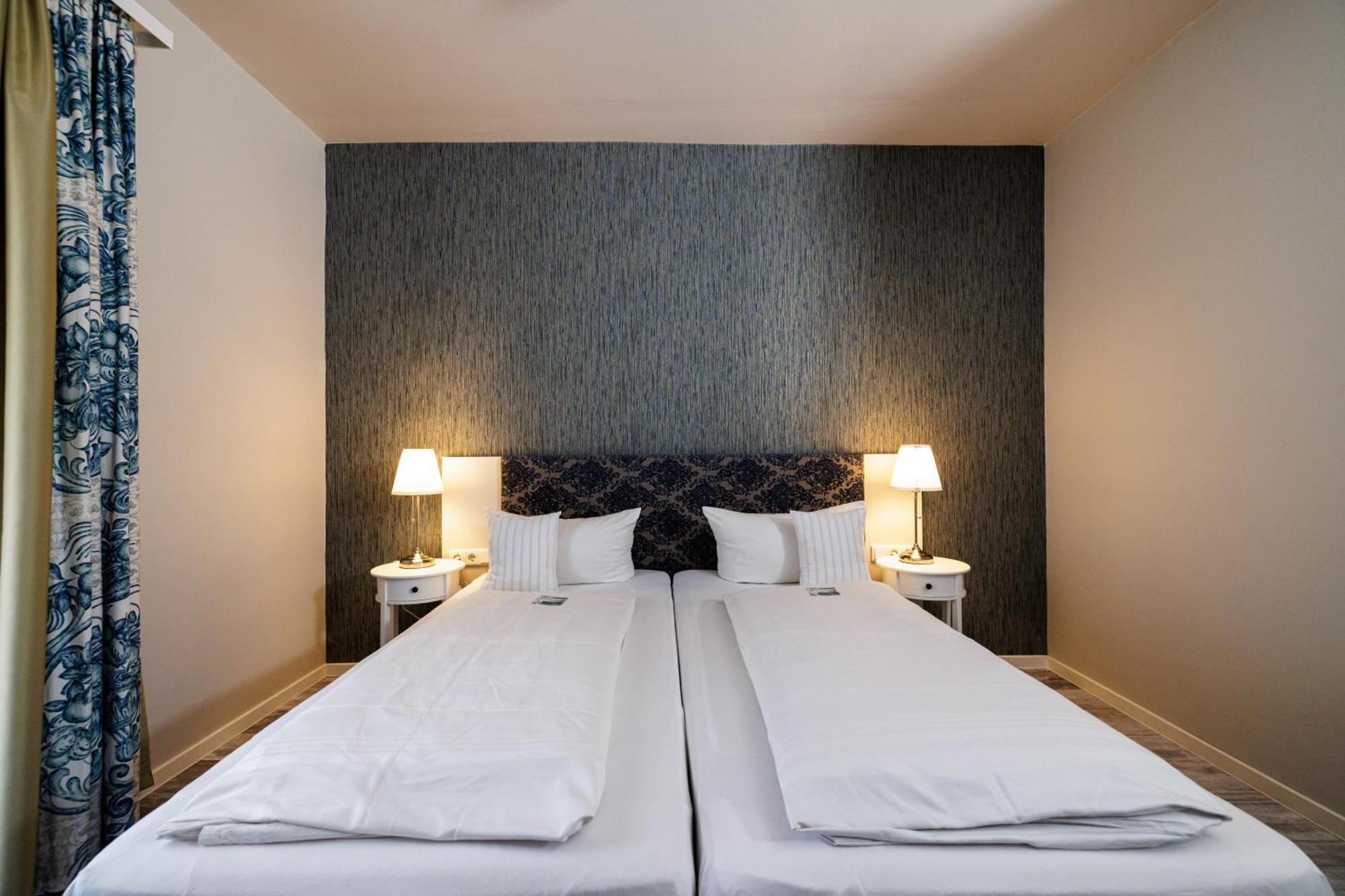 Flair Hotel Zum Storchen บัดวินด์สไฮม์ ภายนอก รูปภาพ